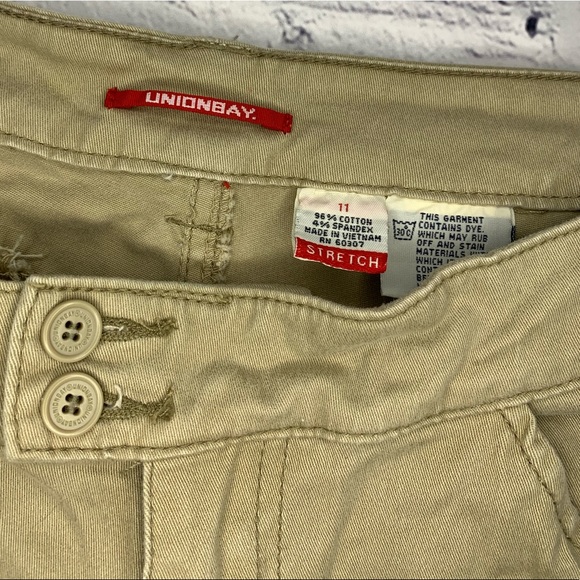 Unionbay Stretch Khaki Colored Pants Size 11 - Picture 7 of 8